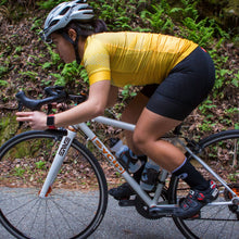 Load image into Gallery viewer, Summit Stratos "12-Hour" Bibs Women's