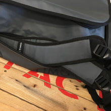 Load image into Gallery viewer, Shuttle Duffel 40L
