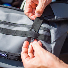 Load image into Gallery viewer, Shuttle Duffel 40L
