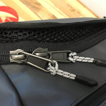 Load image into Gallery viewer, Shuttle Duffel 40L
