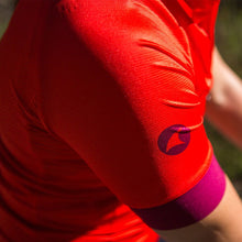 Load image into Gallery viewer, Ascent Aero Jersey Women's - Classic
