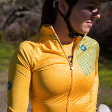 Load image into Gallery viewer, Ascent Aero Jersey Women's - Radiant
